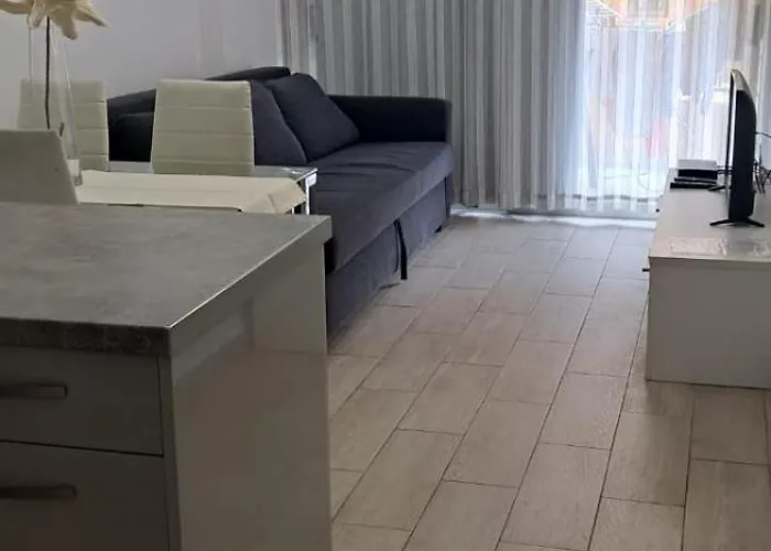 Torres Del Sol * 아로나